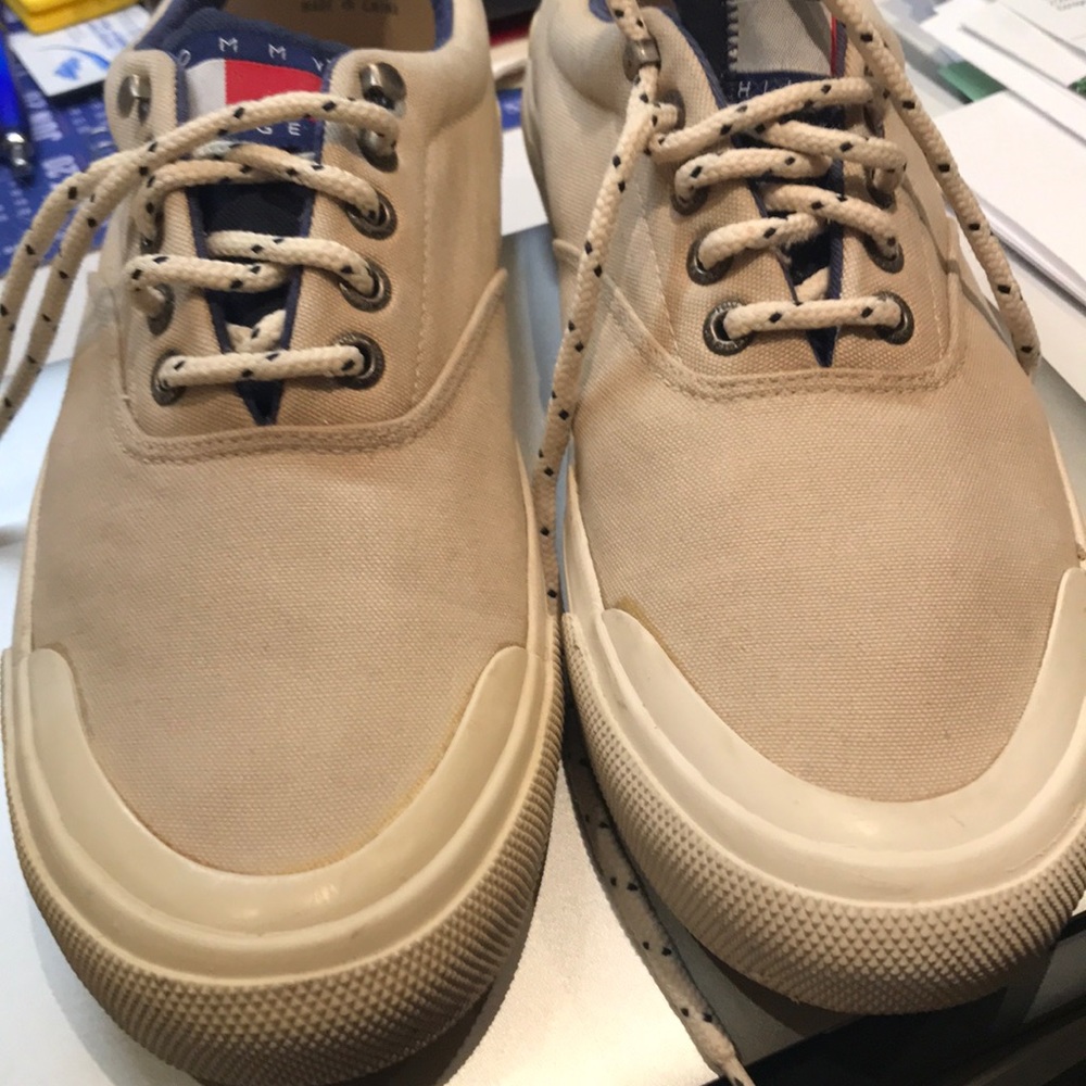 Shoes - Picture 4 of 6